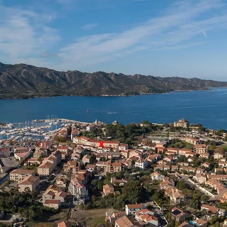 Casa Saleccia Renove Au Coeur De Saint-florent *
